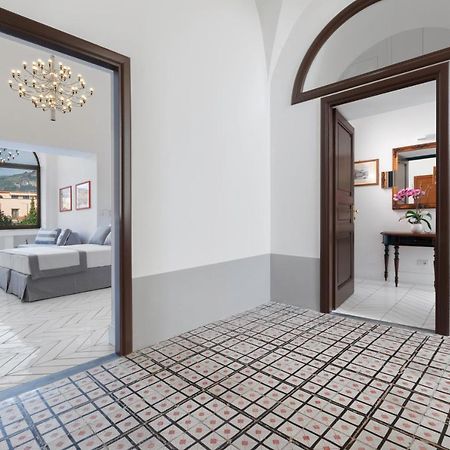 Estate4Home - Iommella Luxury Rooms Sant'Agnello Eksteriør billede