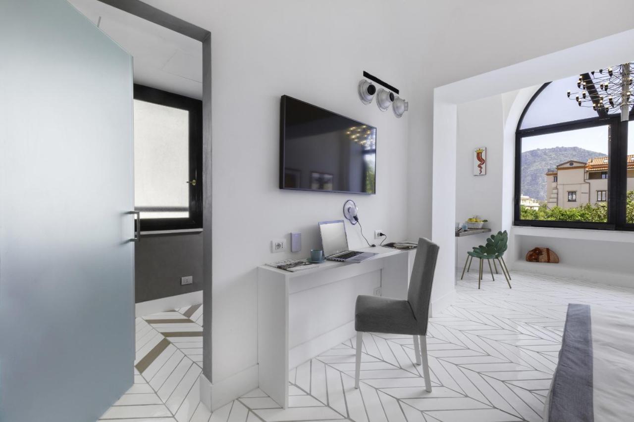 Estate4Home - Iommella Luxury Rooms Sant'Agnello Eksteriør billede